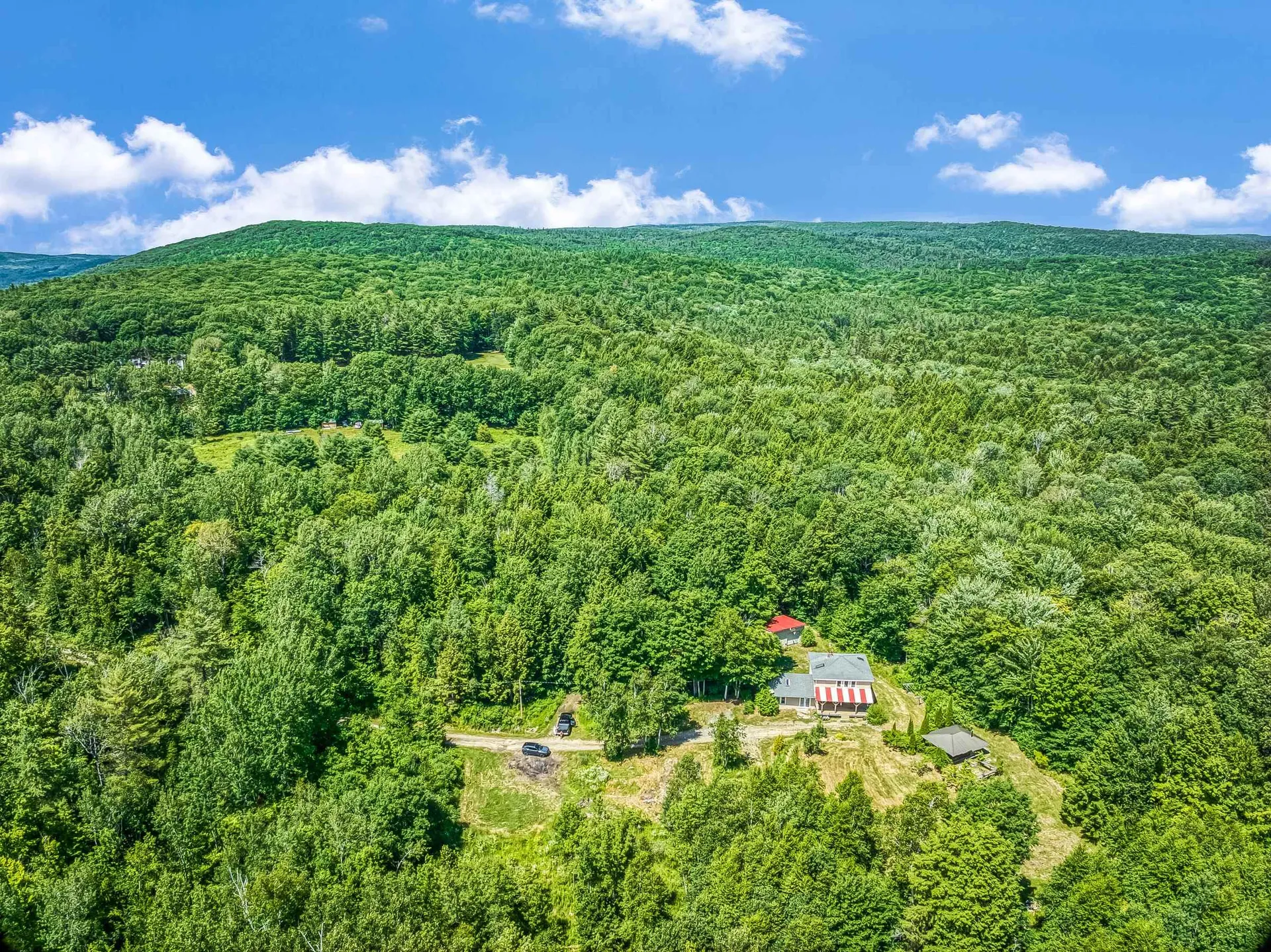 75 N Slack Road Unity NH 03743