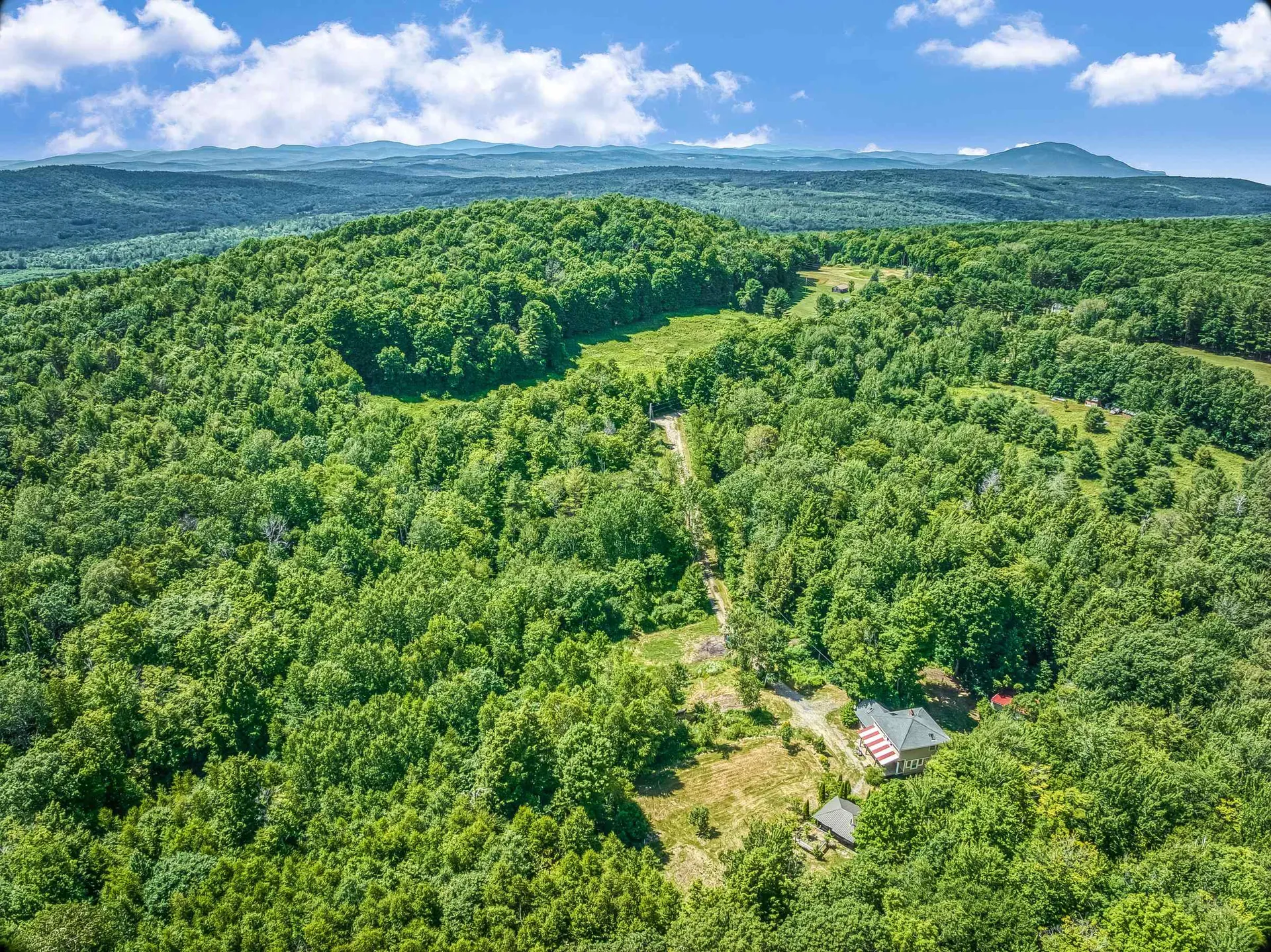 75 N Slack Road Unity NH 03743