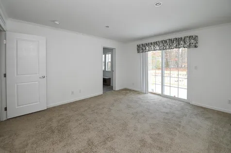 15 Sharon Way Fremont NH 03044