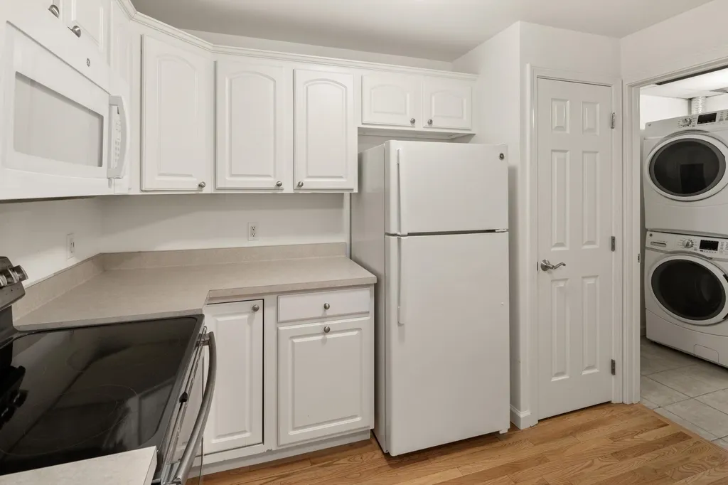 99 Eldredge Street South Burlington VT 05403