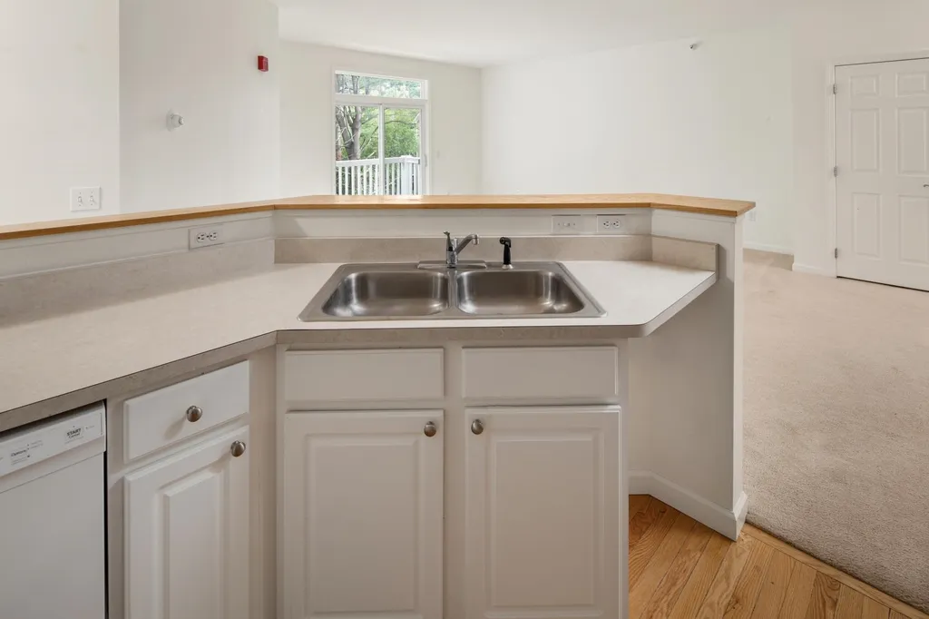 99 Eldredge Street South Burlington VT 05403