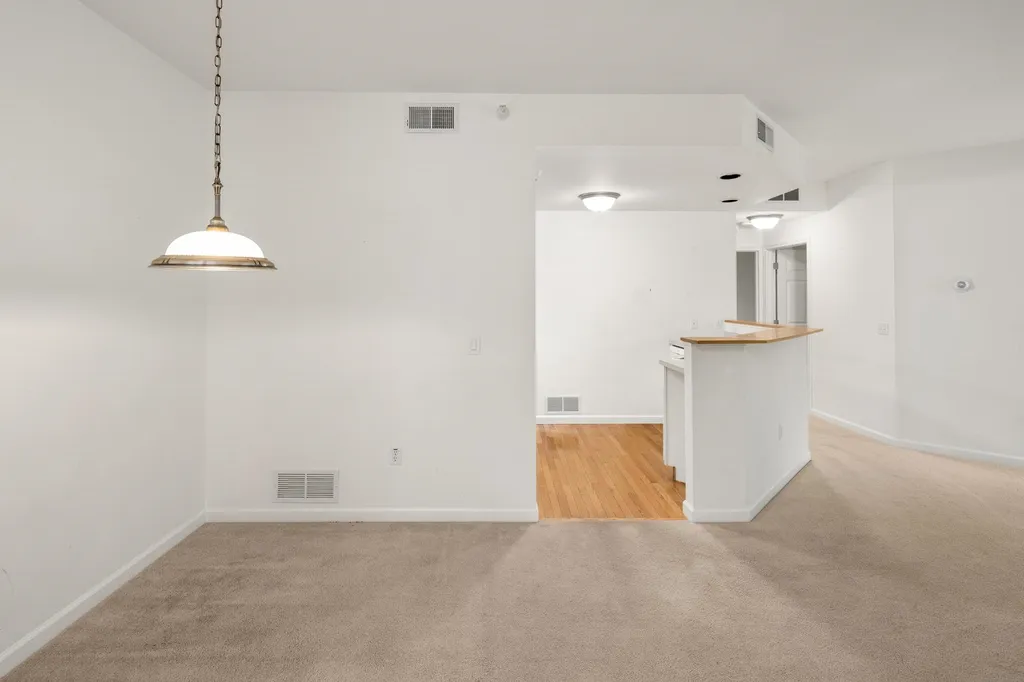 99 Eldredge Street South Burlington VT 05403