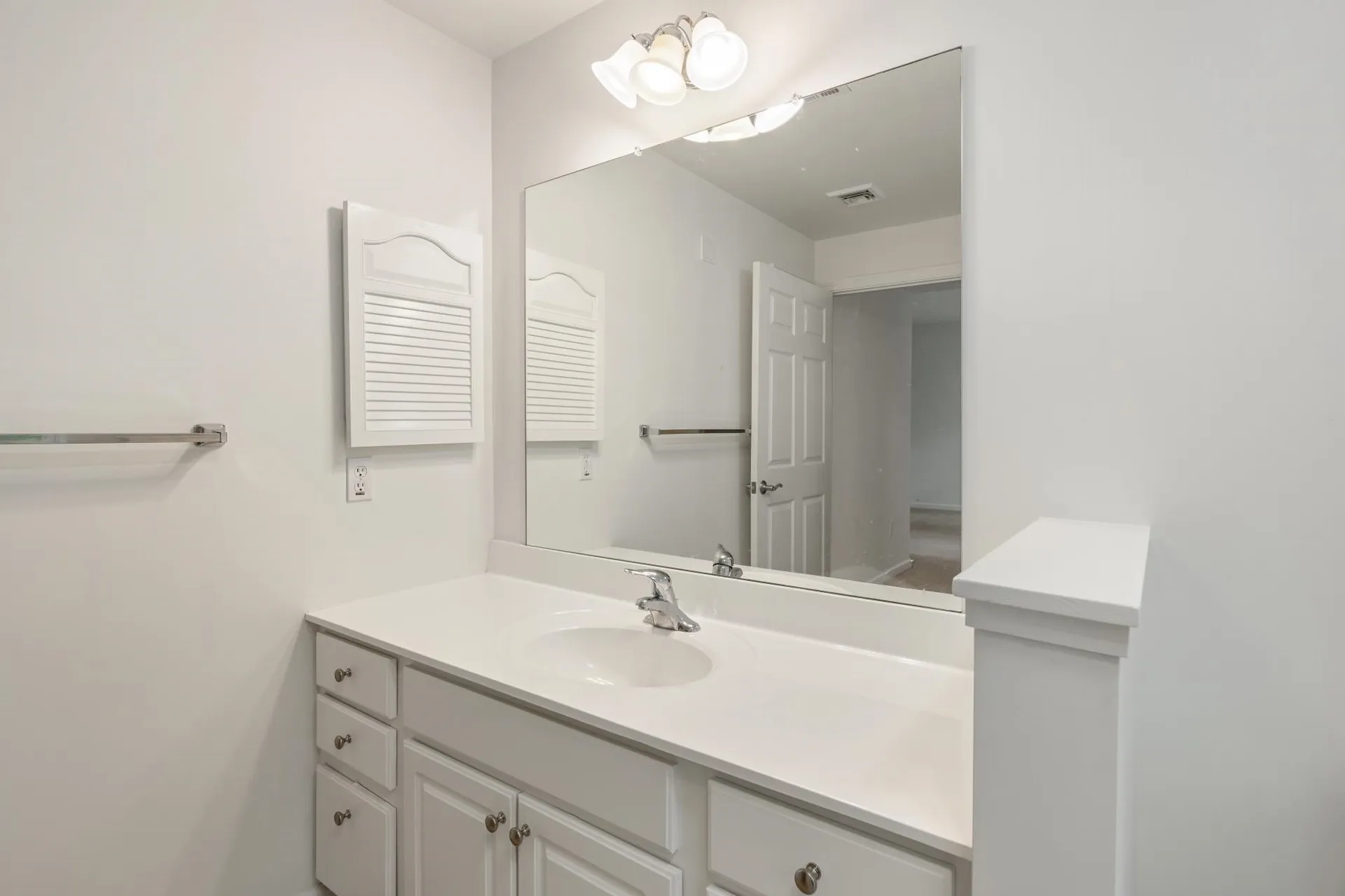 99 Eldredge Street South Burlington VT 05403