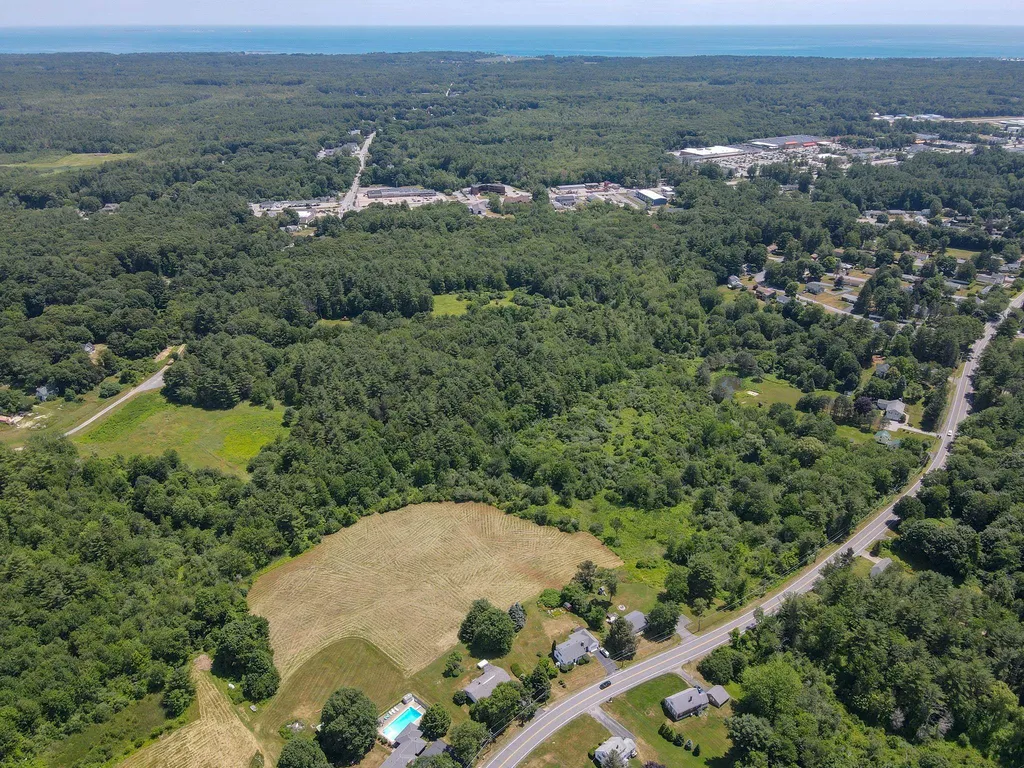 Map 8 Lot 104 Post Road North Hampton NH 03862