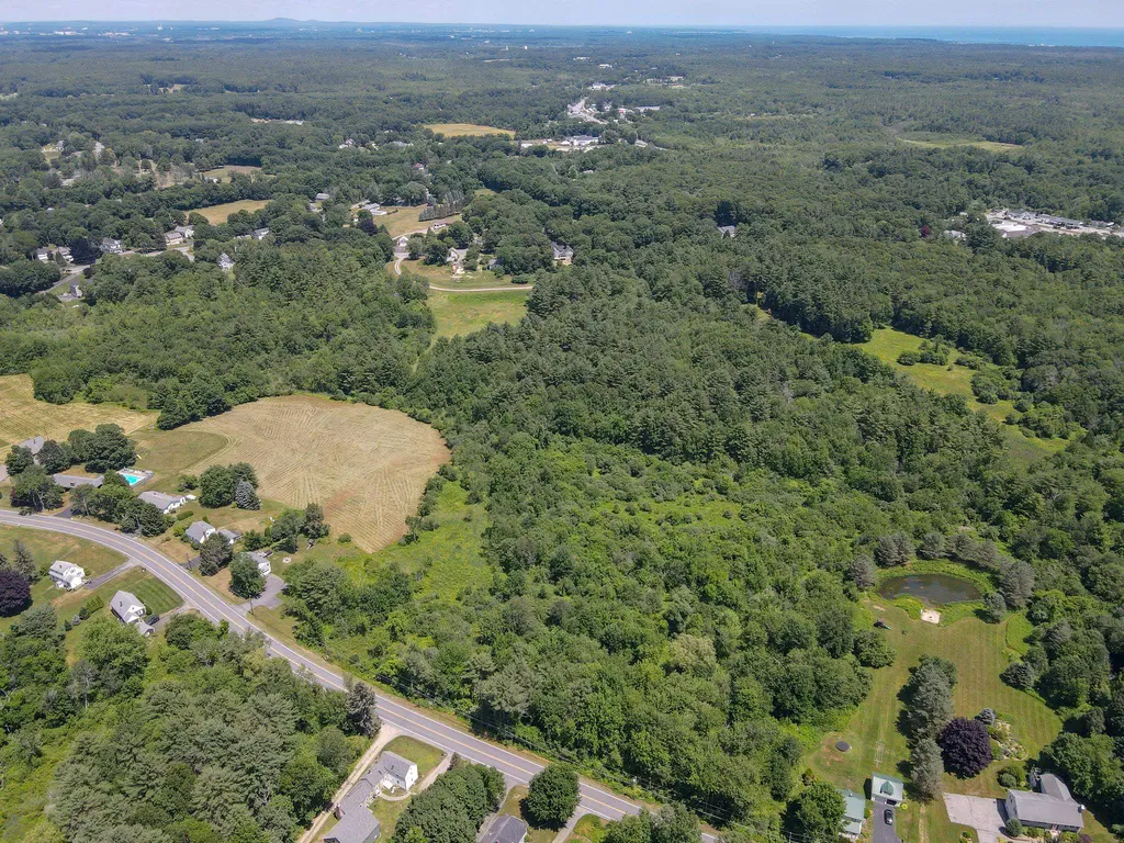Map 8 Lot 104 Post Road North Hampton NH 03862