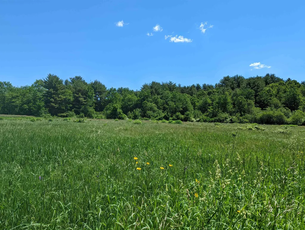 Map 8 Lot 104 Post Road North Hampton NH 03862