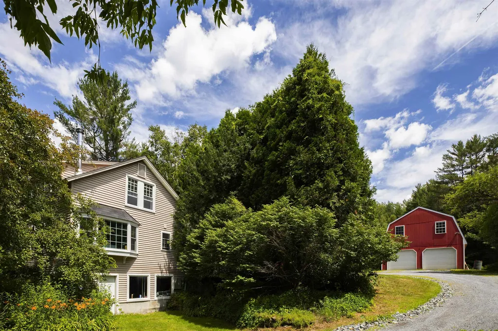 174 Dartmouth College Highway Lyme NH 03768