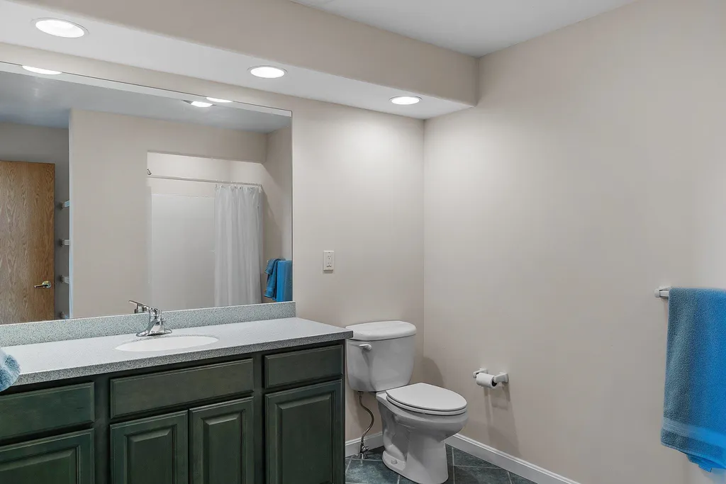 21 North Peak Village Road Newbury NH 03255