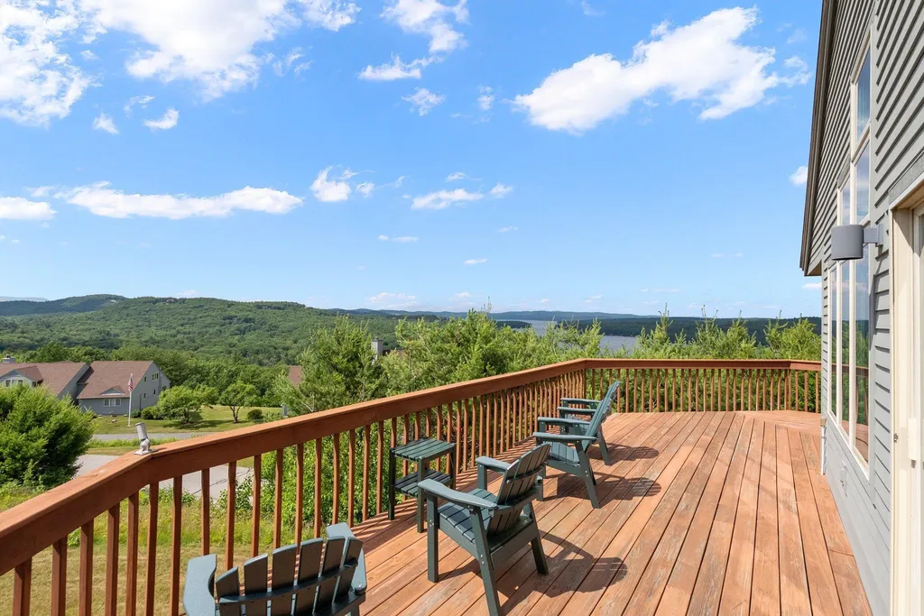 21 North Peak Village Road Newbury NH 03255