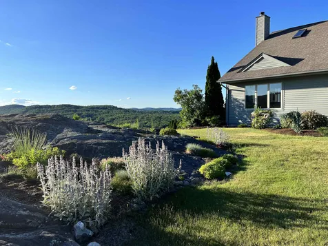 21 North Peak Village Road Newbury NH 03255