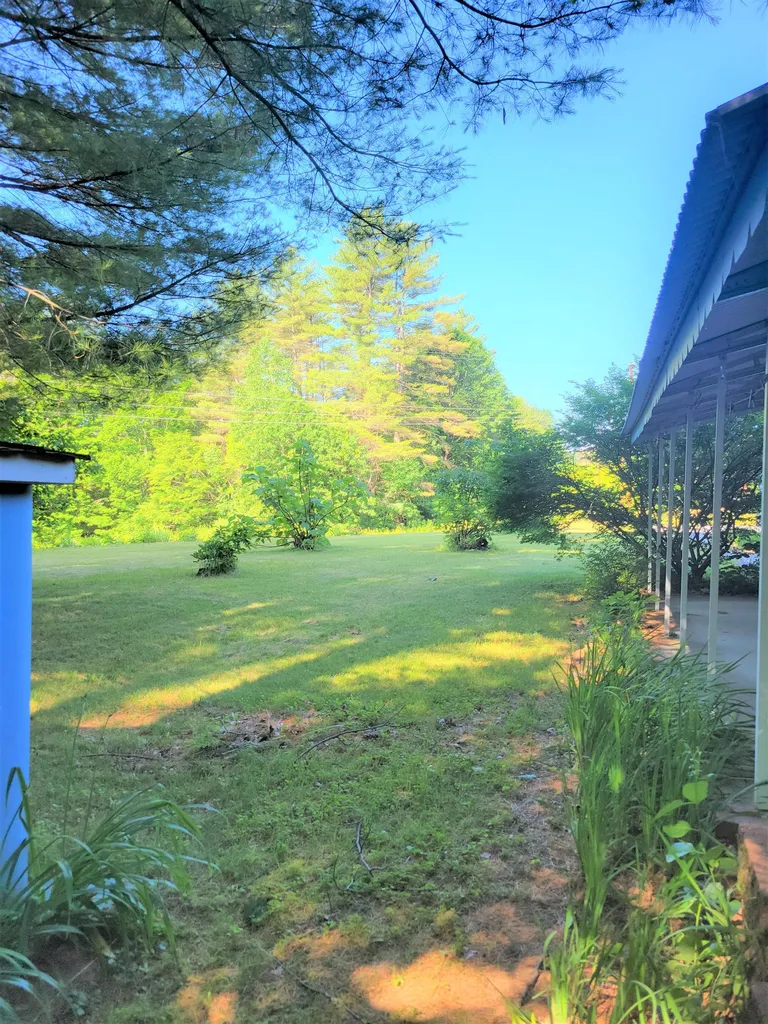 1 Eric Place Claremont NH 03743
