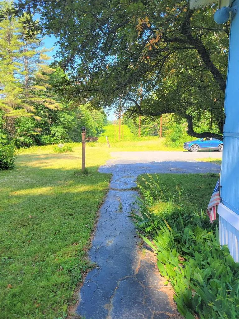 1 Eric Place Claremont NH 03743