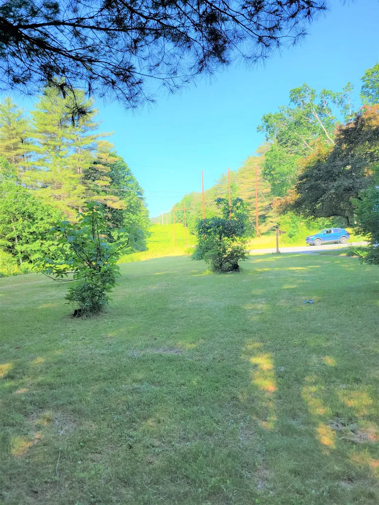 1 Eric Place Claremont NH 03743