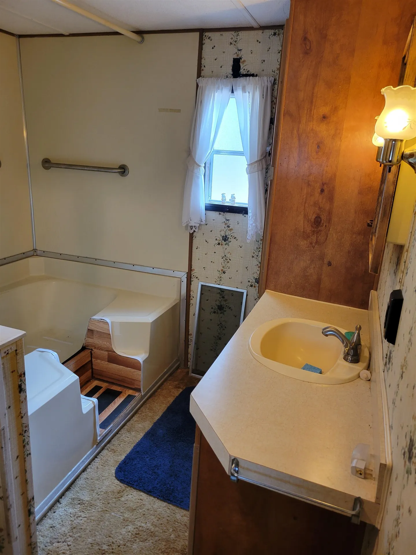 1 Eric Place Claremont NH 03743
