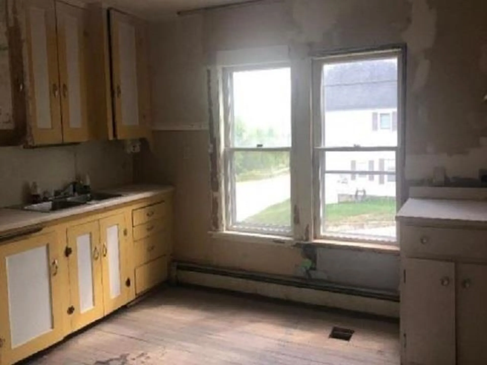 35 Western Avenue Berlin NH 03570