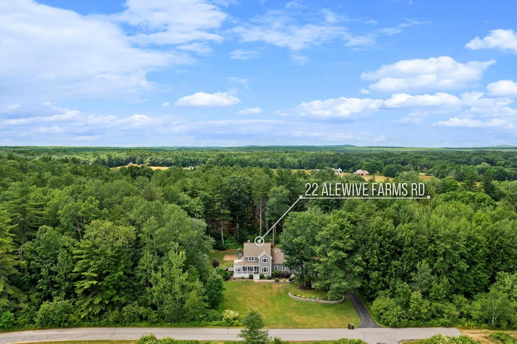 22 Alewive Farms Road Kennebunk ME 04043