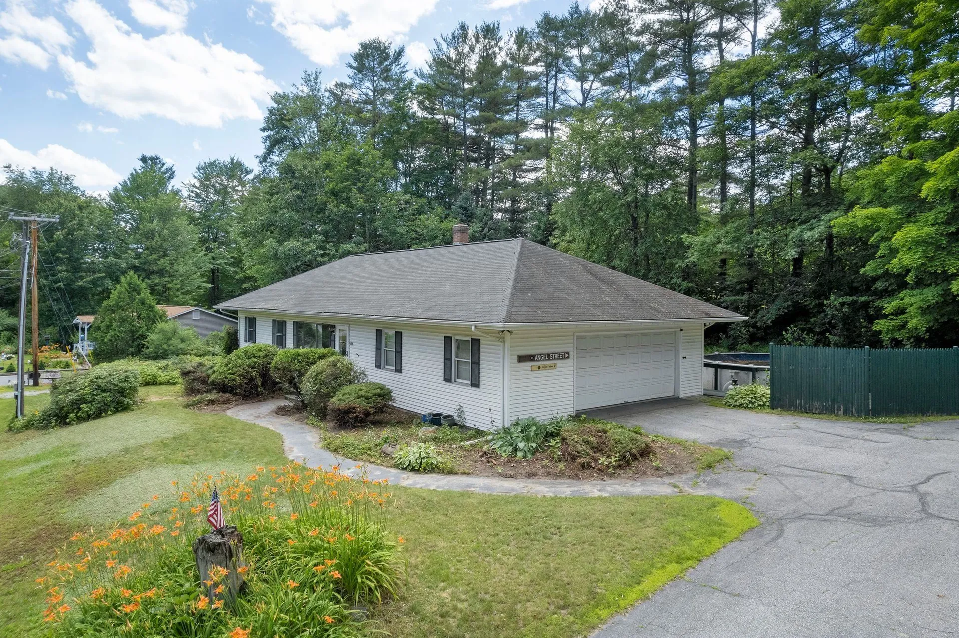 162 Dells Road Littleton NH 03561