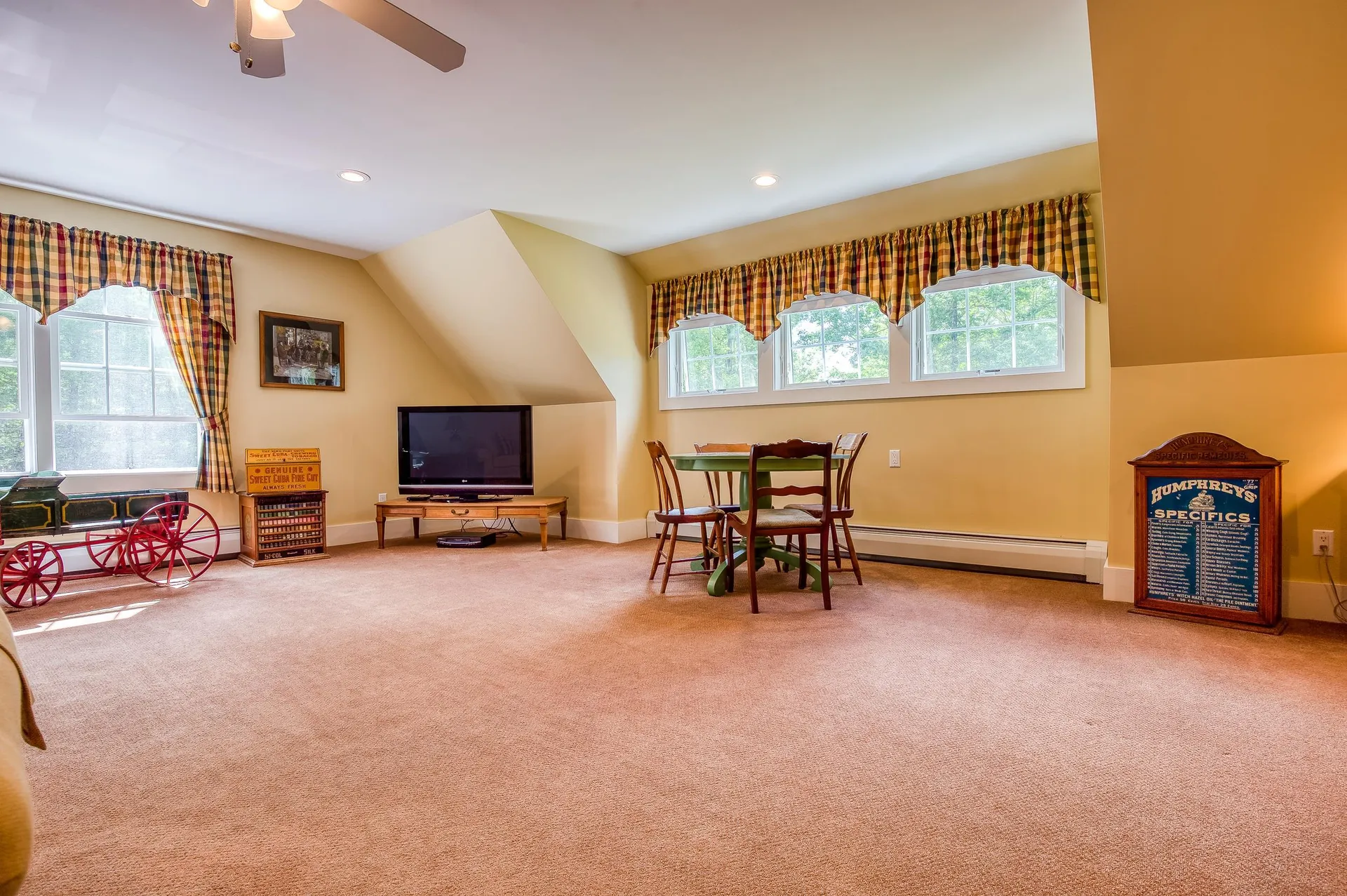 1060 Cleveland Hill Road Tamworth NH 03886