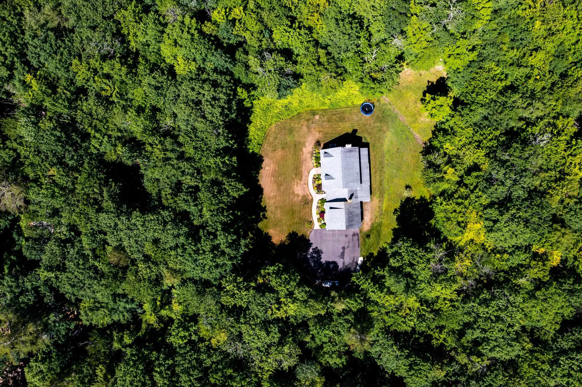1060 Cleveland Hill Road Tamworth NH 03886