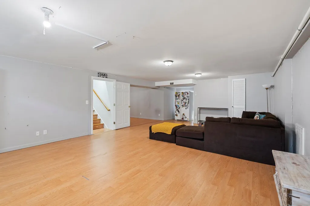 120 Elton Avenue Manchester NH 03109