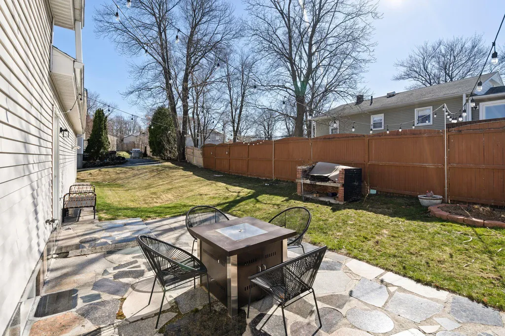 120 Elton Avenue Manchester NH 03109