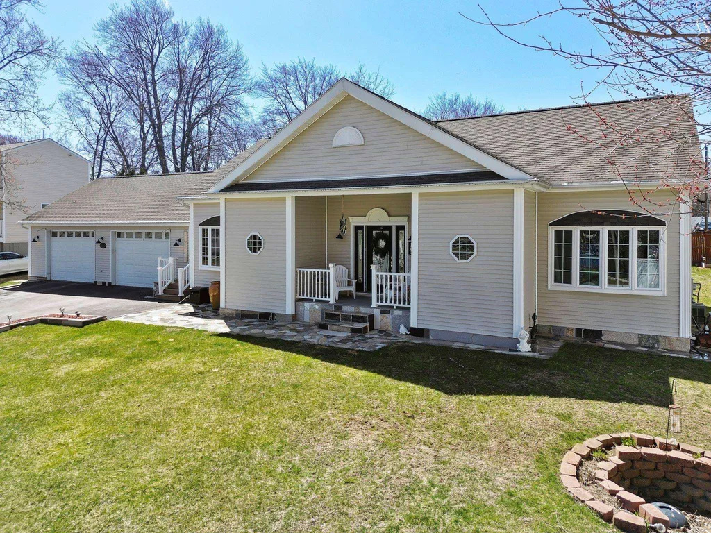 120 Elton Avenue Manchester NH 03109