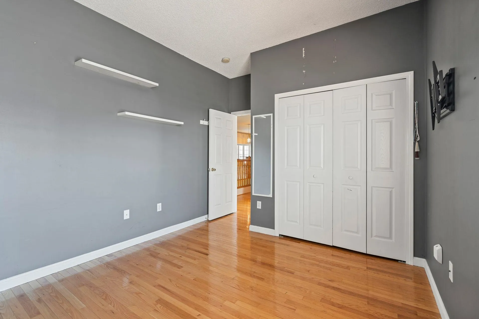 120 Elton Avenue Manchester NH 03109