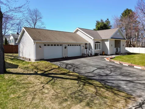 120 Elton Avenue Manchester NH 03109