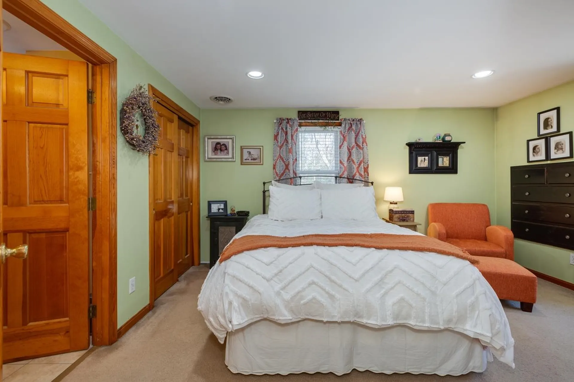 25 Holmeswood Drive Sandown NH 03873
