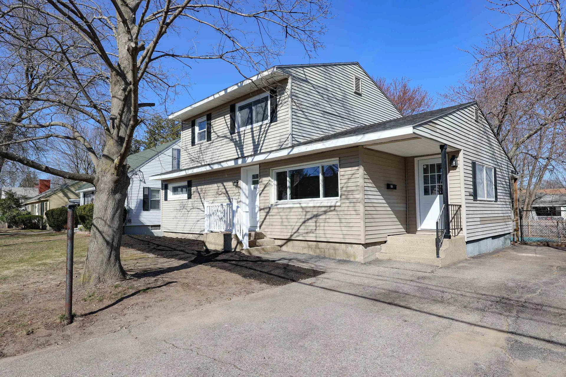 341 Fremont Street Manchester NH 03103