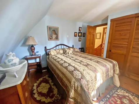 28 Hayward Drive Surry NH 03431