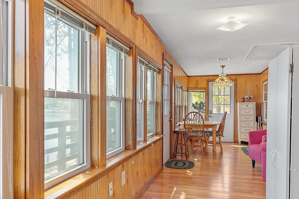 51 Shore Drive Salem NH 03079