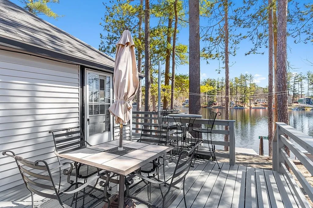 51 Shore Drive Salem NH 03079