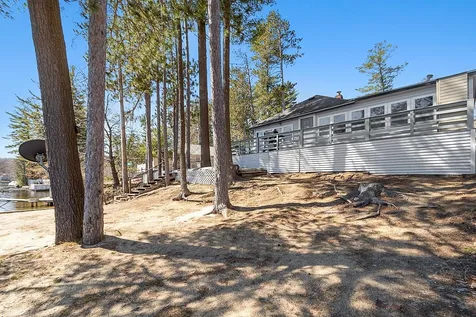 51 Shore Drive Salem NH 03079