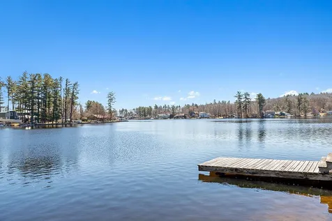 51 Shore Drive Salem NH 03079
