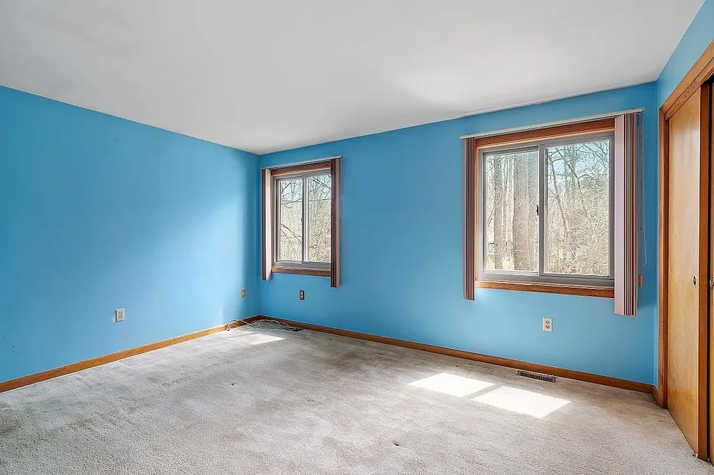257 Kingston Road Danville NH 03819