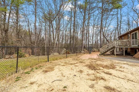 257 Kingston Road Danville NH 03819