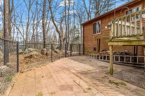257 Kingston Road Danville NH 03819