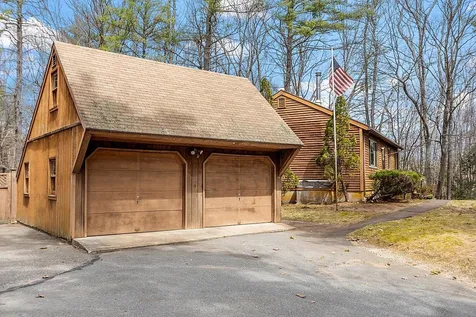 257 Kingston Road Danville NH 03819