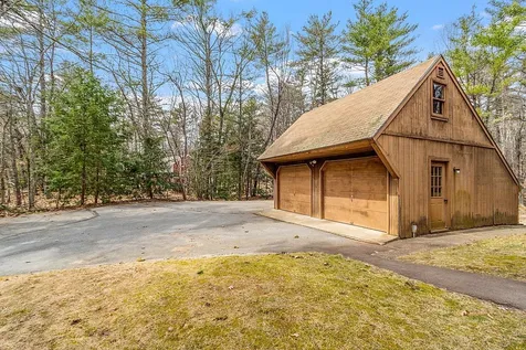 257 Kingston Road Danville NH 03819
