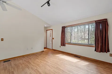 257 Kingston Road Danville NH 03819