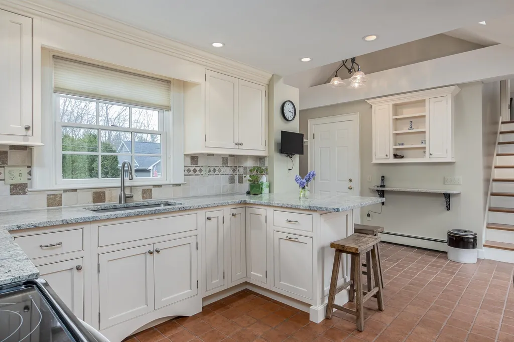27 Thayer Pond Road Concord NH 03301