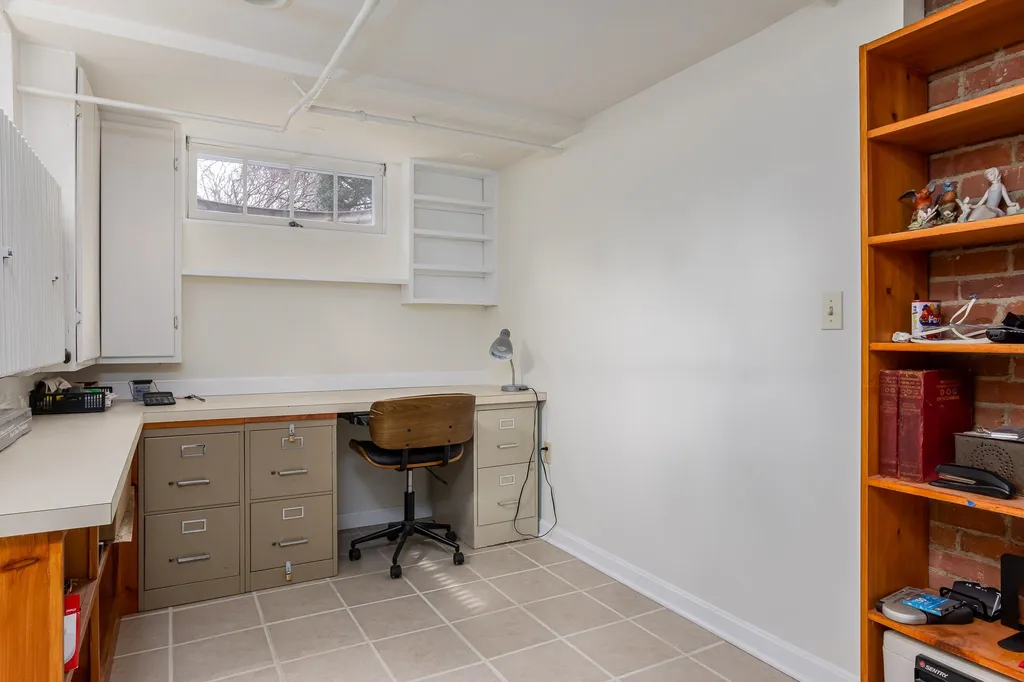 27 Thayer Pond Road Concord NH 03301