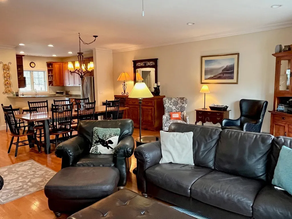 53 Amber Way Warren VT 05674