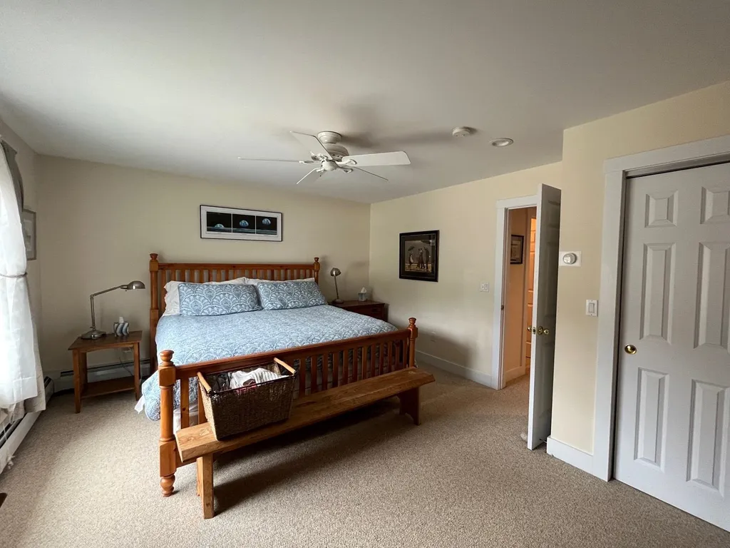 53 Amber Way Warren VT 05674