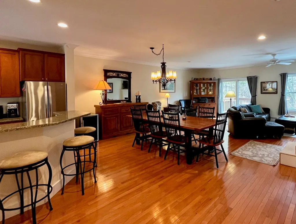 53 Amber Way Warren VT 05674