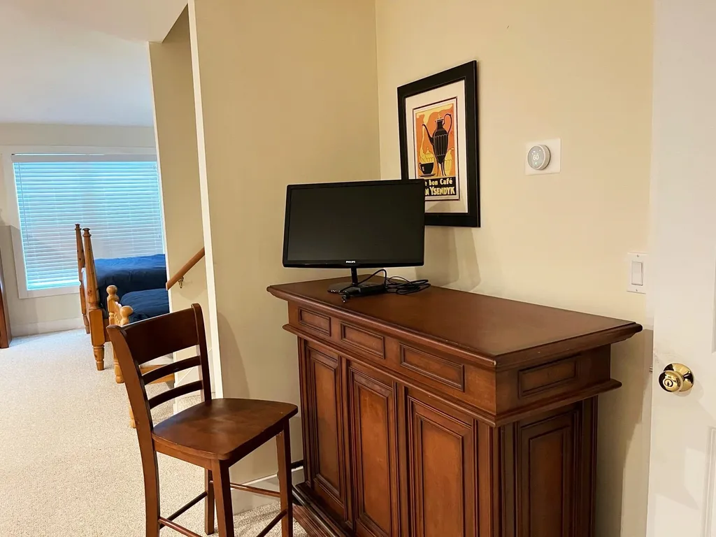 53 Amber Way Warren VT 05674
