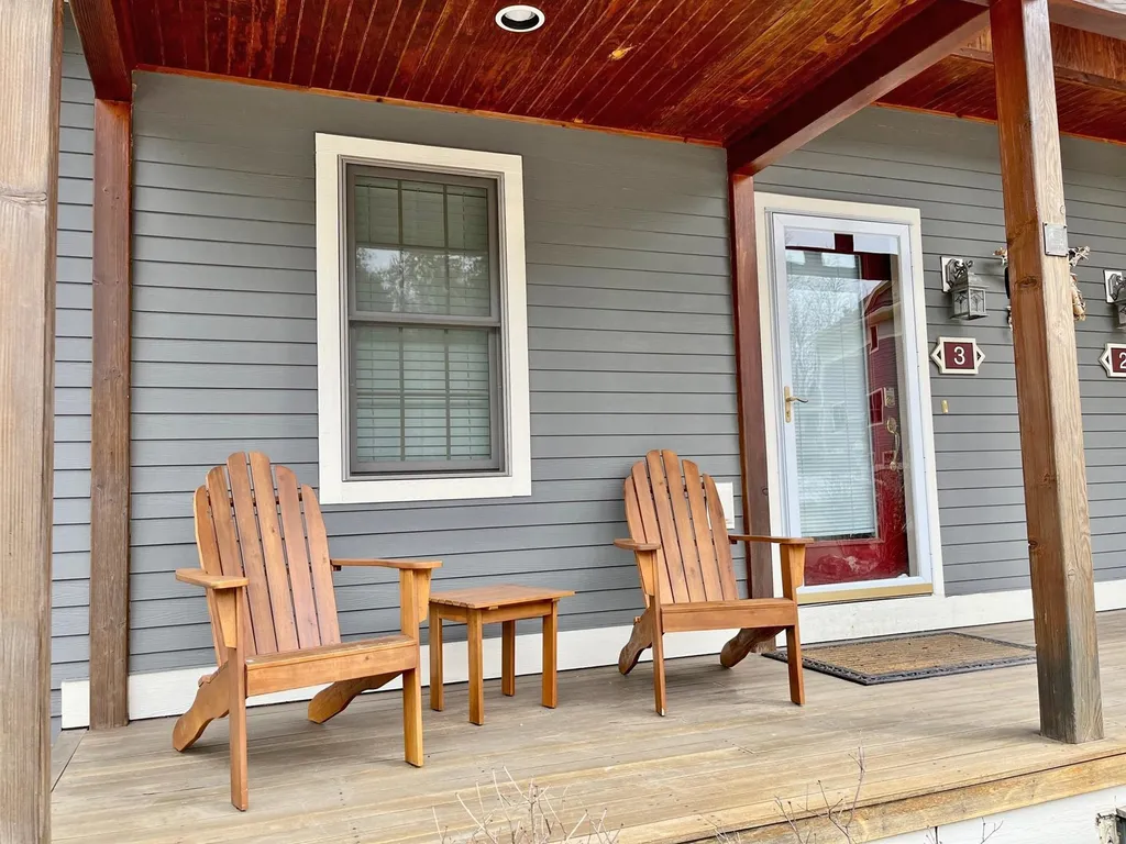 53 Amber Way Warren VT 05674