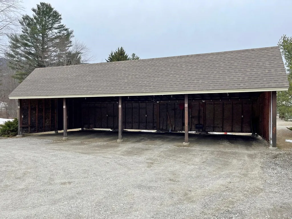 53 Amber Way Warren VT 05674