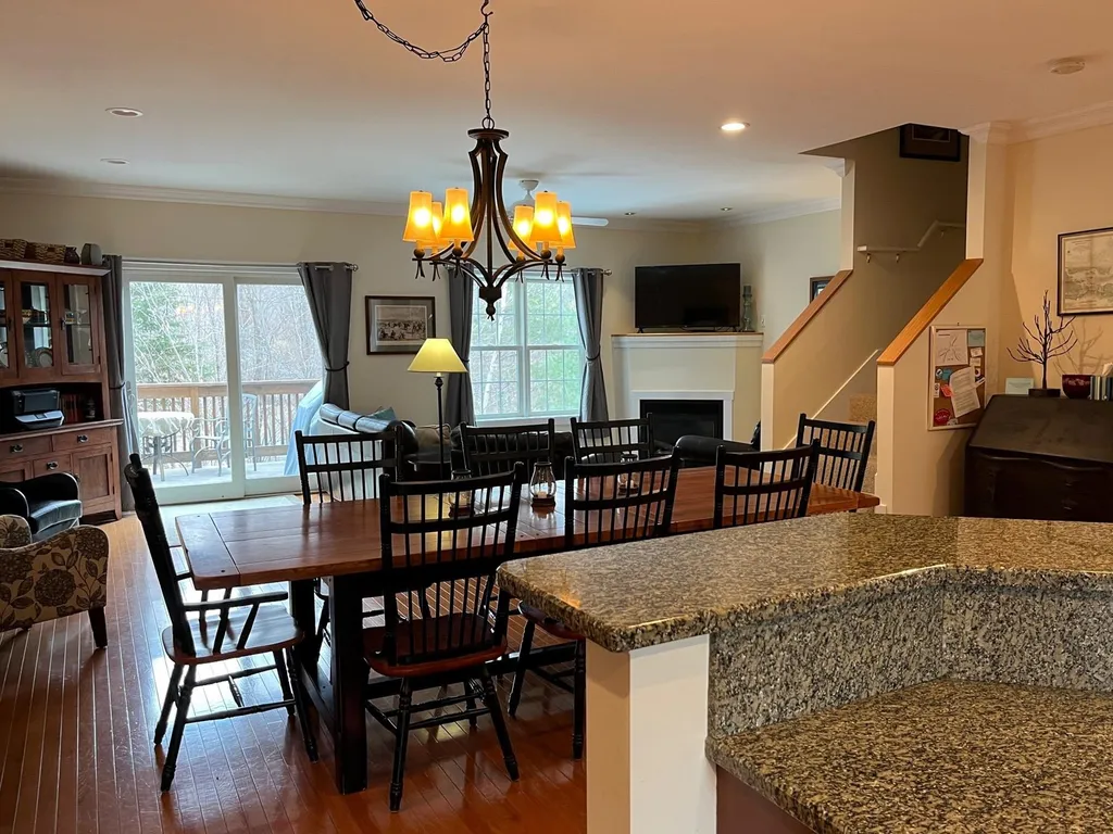 53 Amber Way Warren VT 05674
